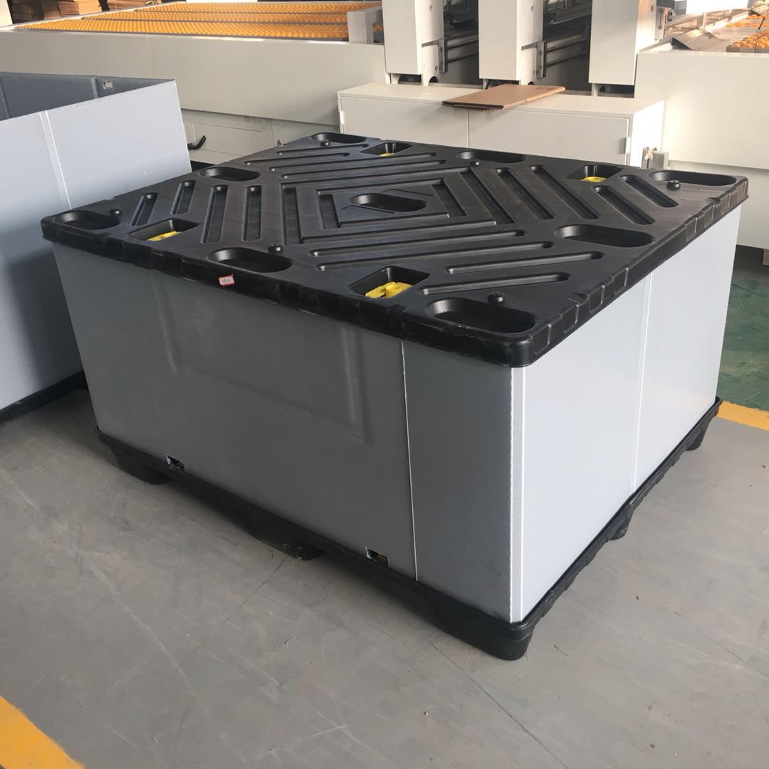 plastic crate plastic crate