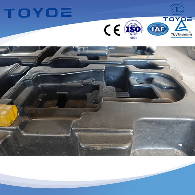Metal Racks with Curtains: Ideal for Auto Parts.