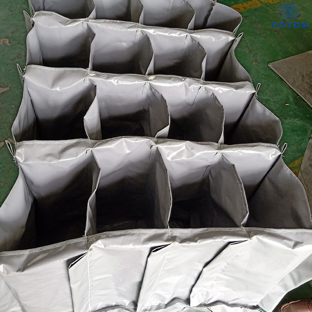 Dust-proof Protection with Cloth Bags for Packaging Containers