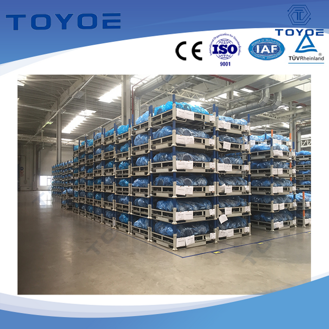 Metal rack ensures safe auto parts transportation.