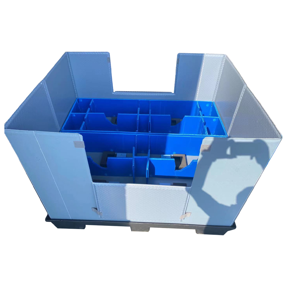 Honeycomb board and hollow board lining