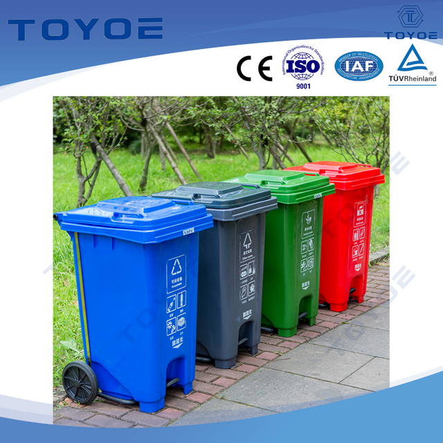 TwinCompartment UrbanRecycle Station for Efficient Outdoor Recycling
