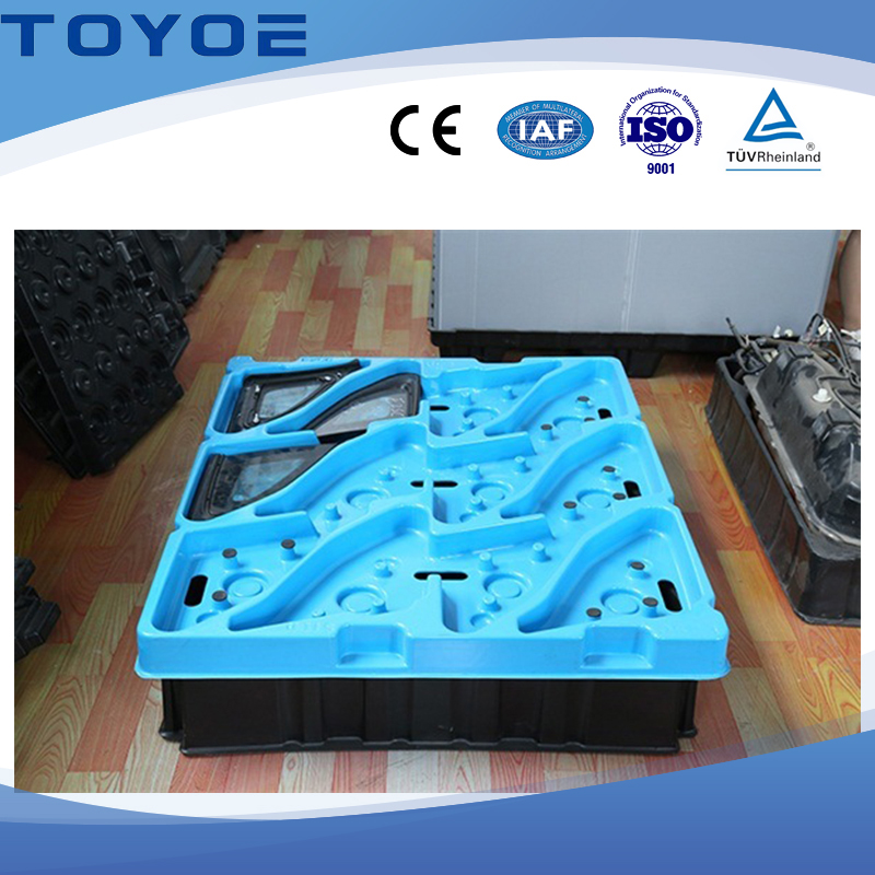 Square Weatherproof HDPE Plastic Bulk Container