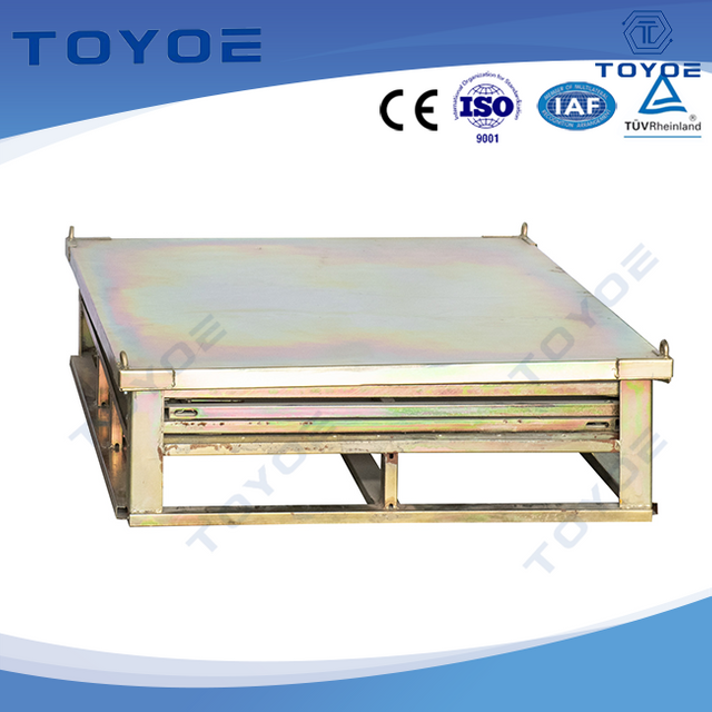 Heavy-duty Metal Pallets Ensure Structural Stability.