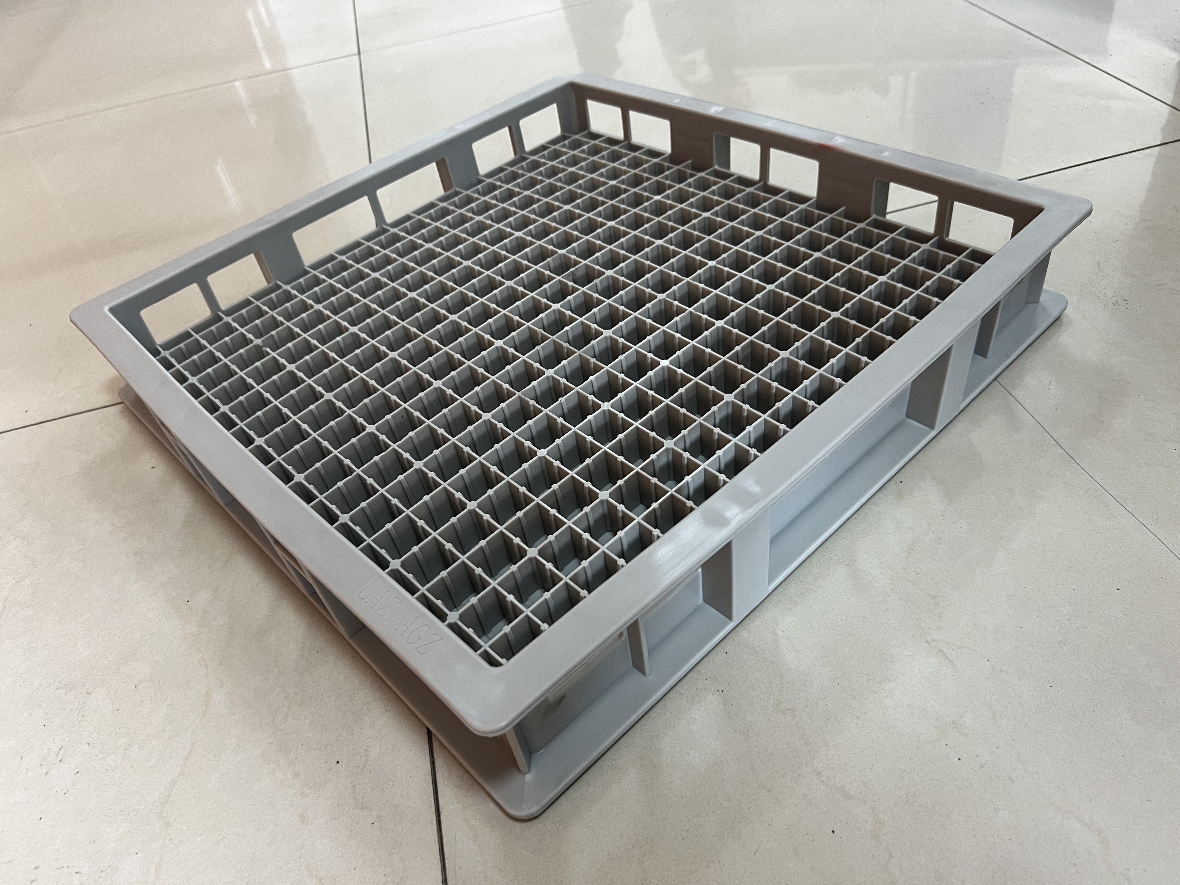 Injection molded container