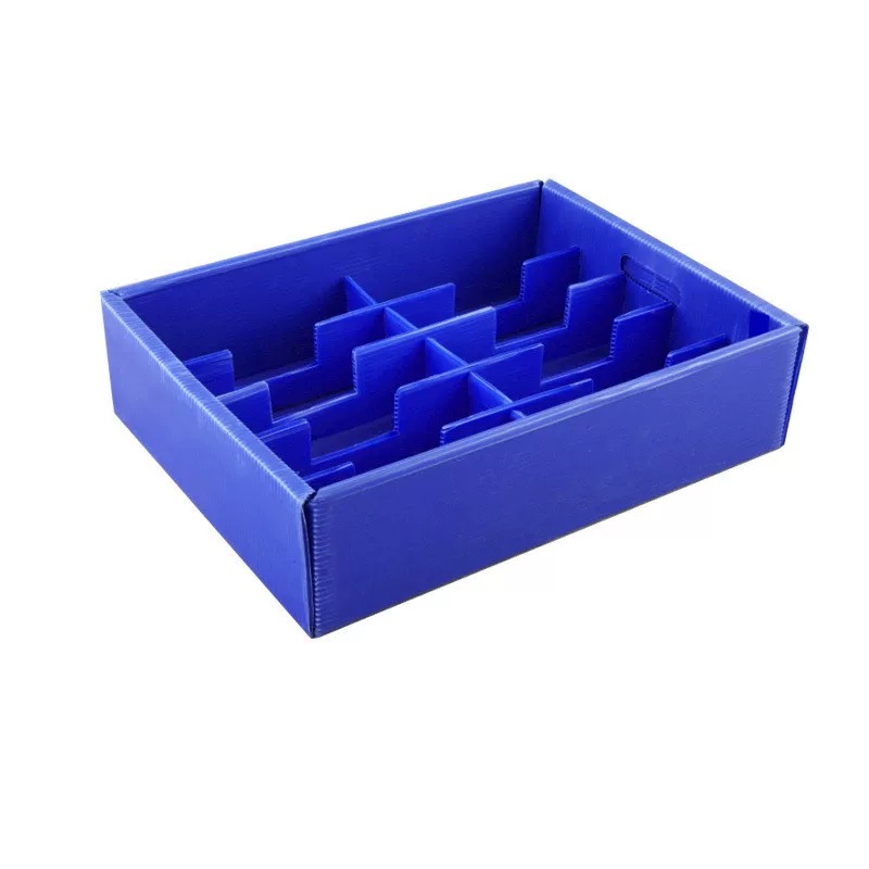 Hollow board assembled plastic box